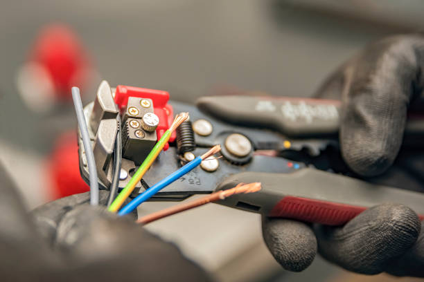 Best Affordable Electrician  in New Albany, MS